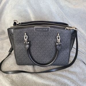 Black Michael Kors Rochelle Satchel